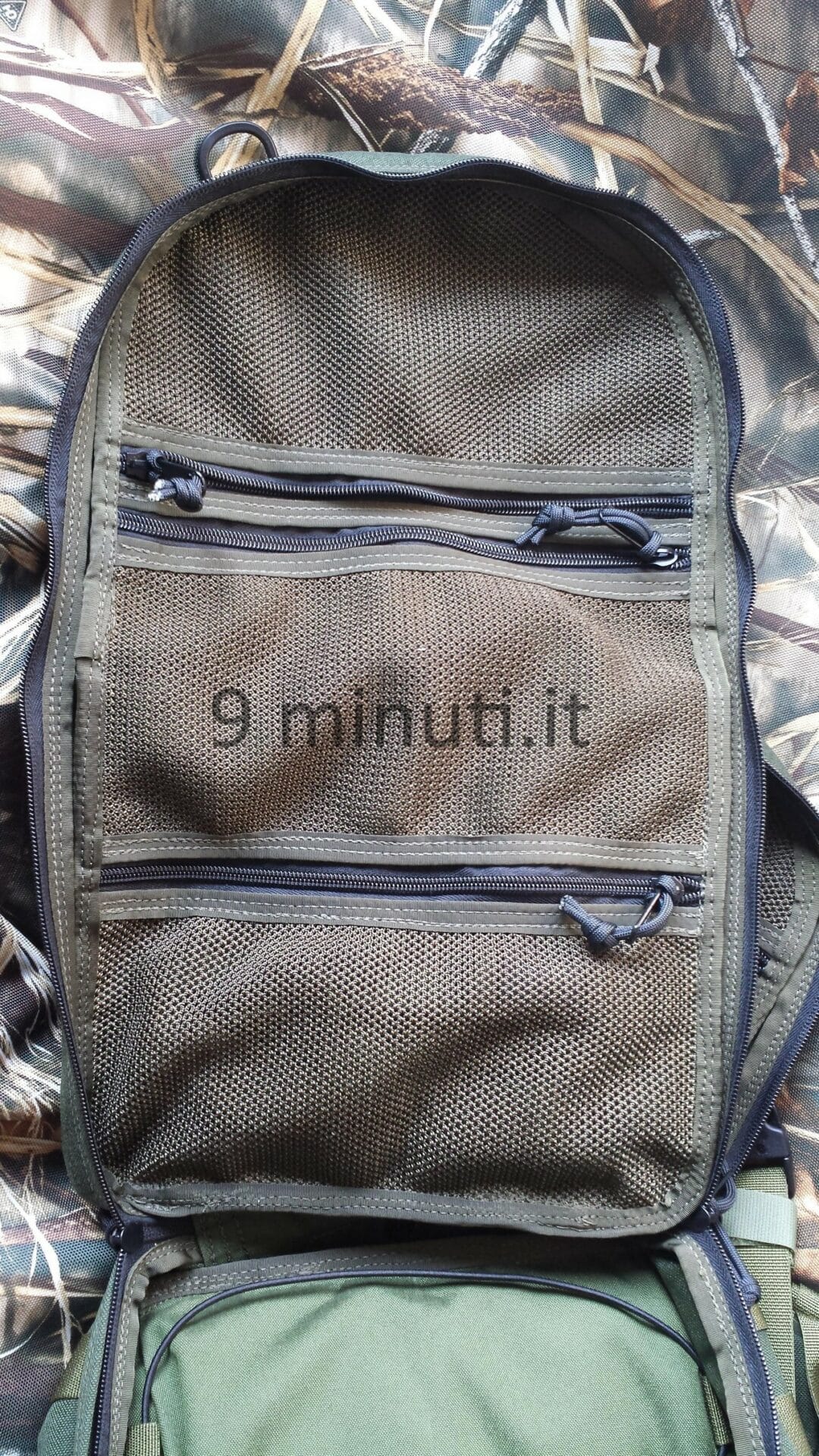 Tasche a cerniera dello scomparto principale
