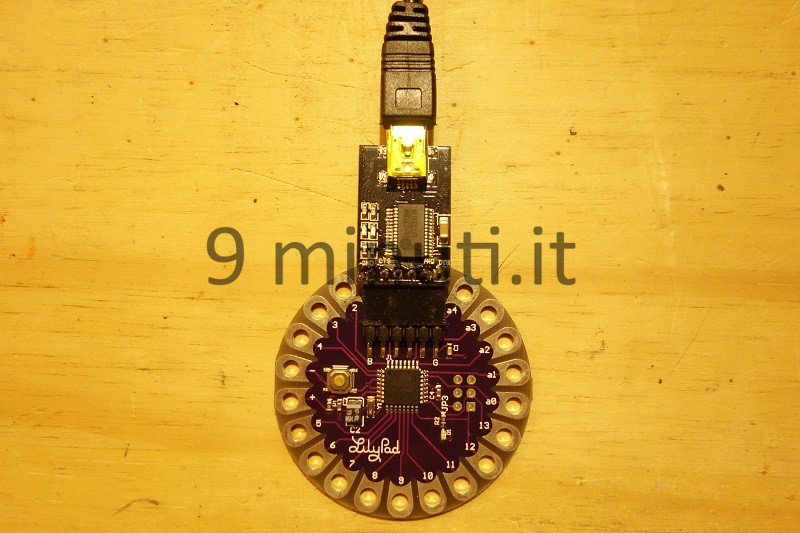 Lilypad e l'adattatore USB-seriale PL2303HX